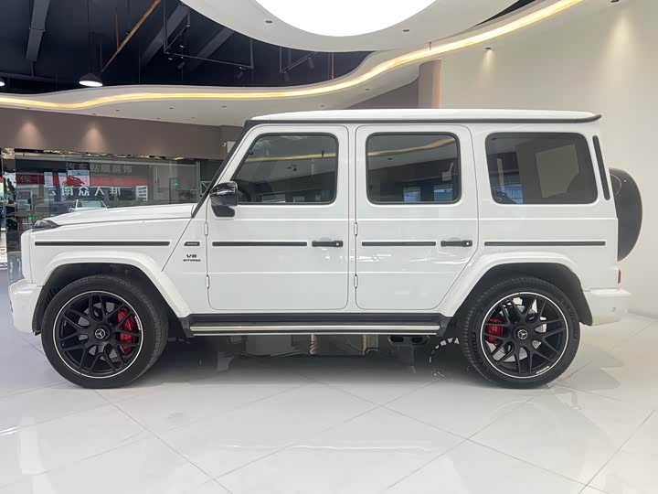 Фото 3 - Mercedes-Benz G-Class AMG