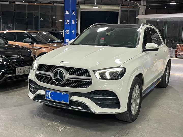 Фото 1 - Mercedes-Benz GLE-Class