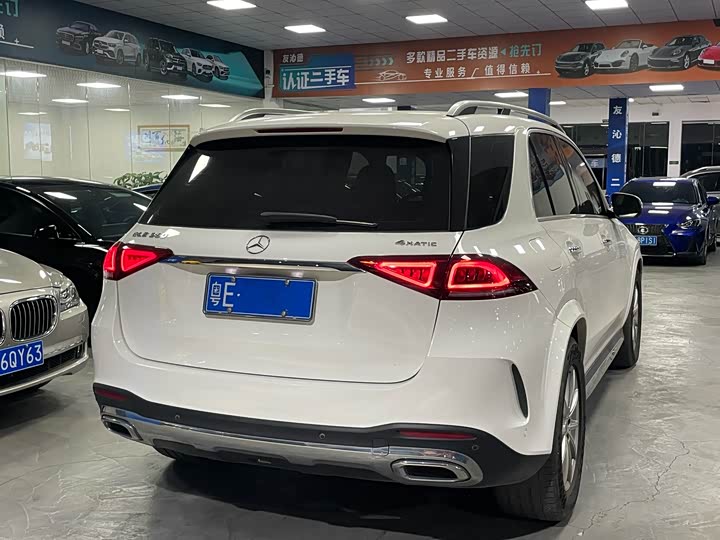 Фото 3 - Mercedes-Benz GLE-Class