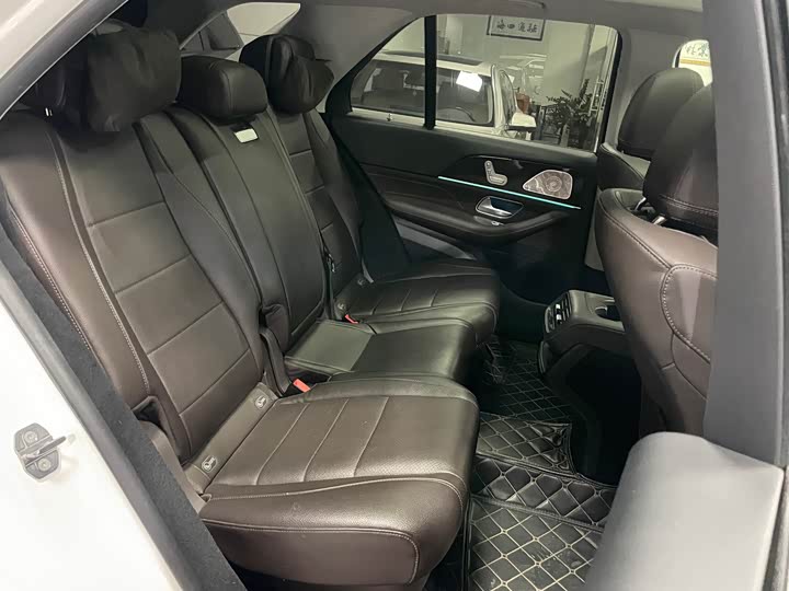 Фото 7 - Mercedes-Benz GLE-Class