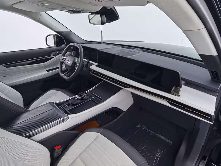 Фото 6 - Ford Edge