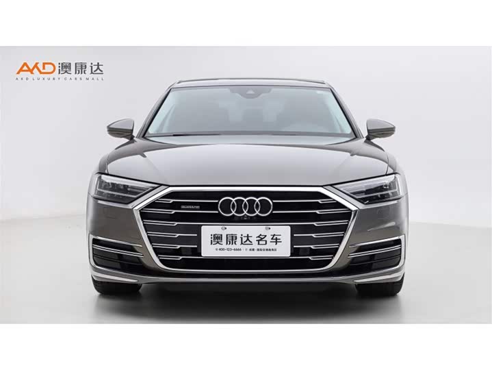 Фото 2 - Audi A8