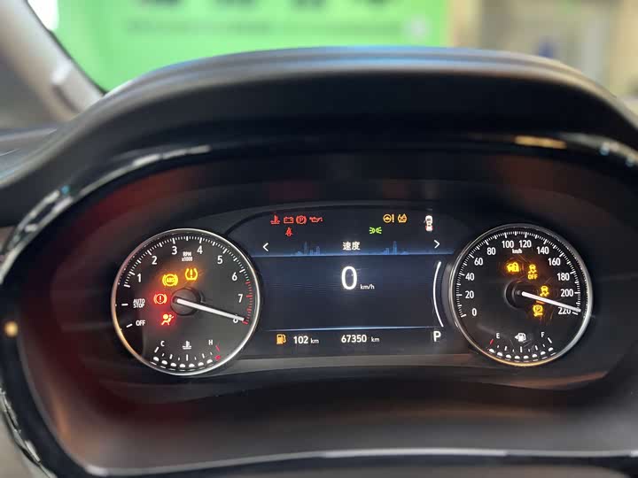 Фото 7 - Buick GL8 ES