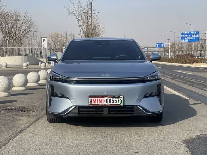 Фото 2 - Geely Galaxy L6