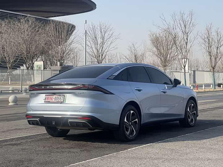 Фото 9 - Geely Galaxy L6