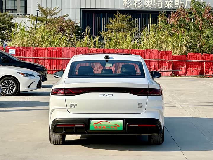 Фото 5 - BYD Qin L