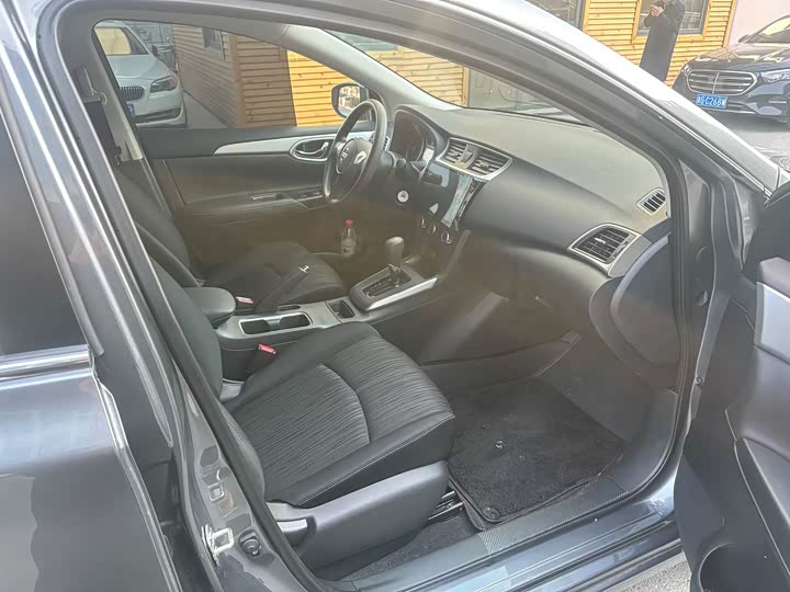 Фото 5 - Nissan Sylphy