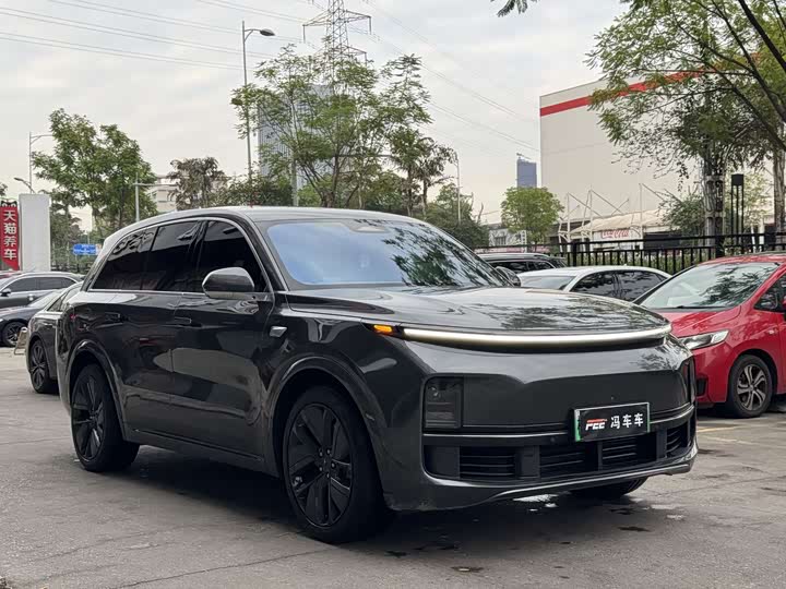 Фото 2 - LiXiang L8