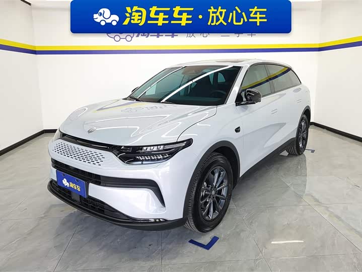 Фото 1 - Leapmotor C11