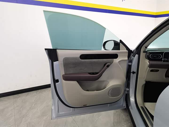 Фото 7 - Leapmotor C11