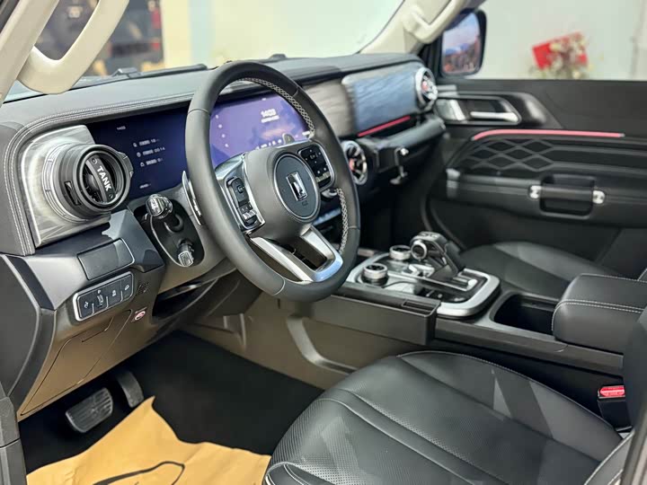 Фото 8 - Tank 300