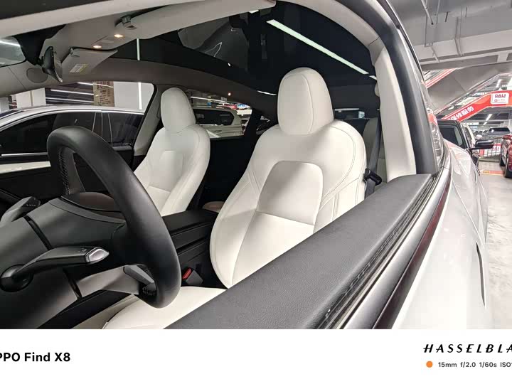 Фото 4 - Tesla Model Y