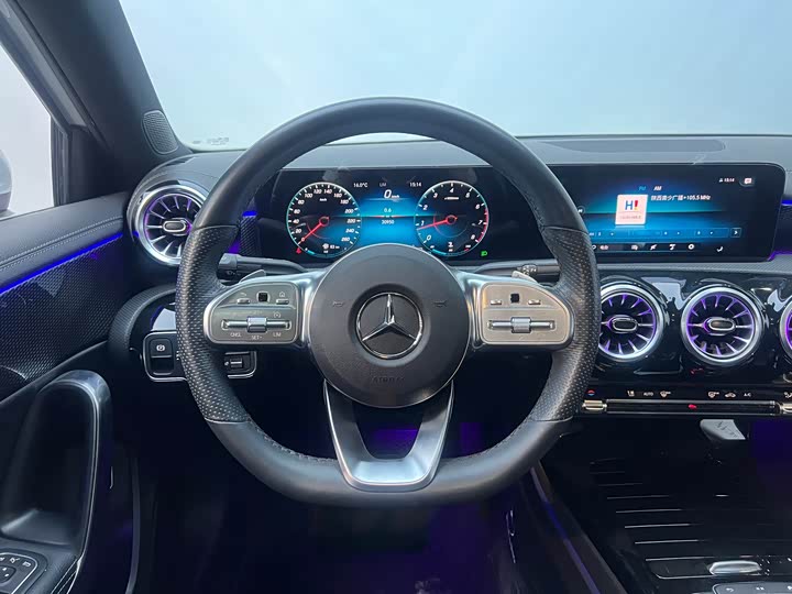 Фото 5 - Mercedes-Benz A-Class