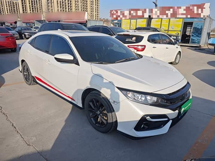 Фото 4 - Honda Civic