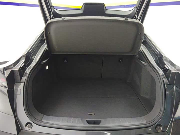 Фото 4 - Changan Deepal SL03