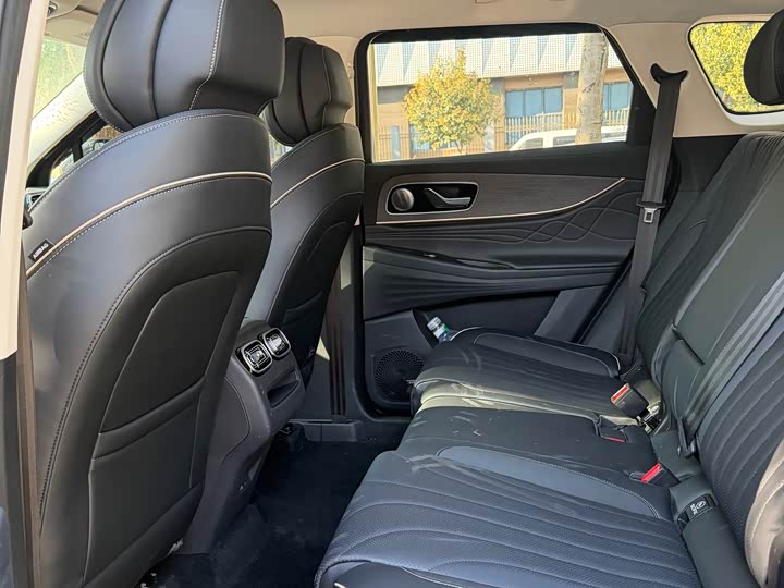 Фото 7 - Chery Tiggo 9