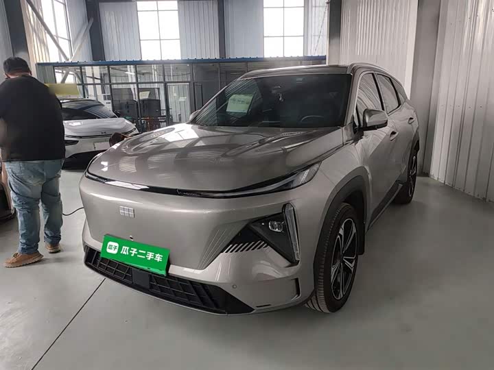 Фото 2 - Geely Galaxy L7