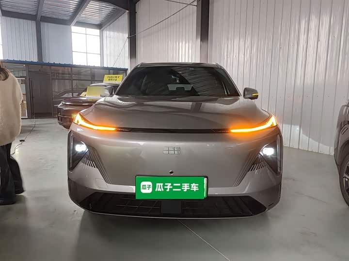 Фото 3 - Geely Galaxy L7