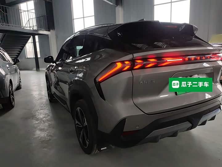 Фото 5 - Geely Galaxy L7