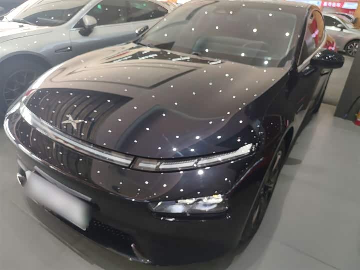 Фото 2 - XPeng P7