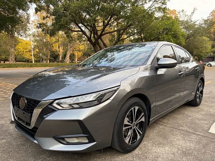Фото 1 - Nissan Sylphy