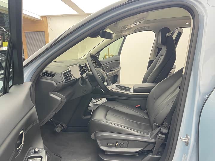 Фото 9 - Nio ES6