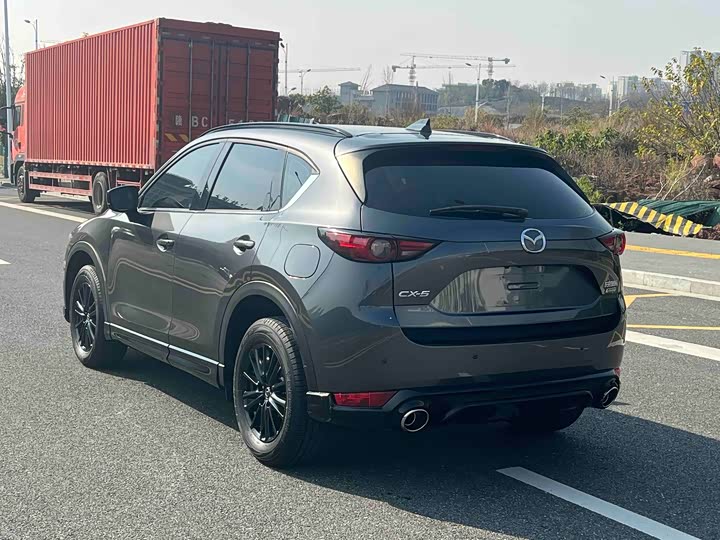 Фото 4 - Mazda CX-5