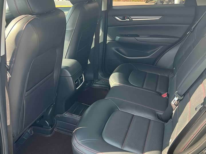 Фото 8 - Mazda CX-5