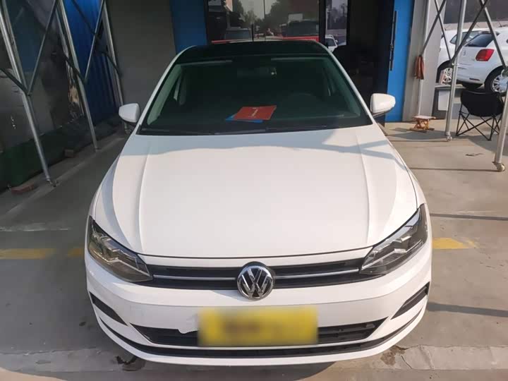 Фото 3 - Volkswagen Polo