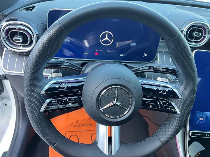 Фото 4 - Mercedes-Benz C-Class