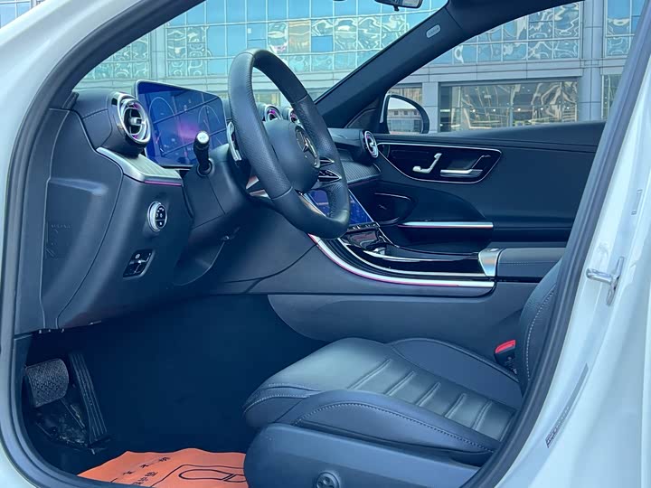 Фото 6 - Mercedes-Benz C-Class