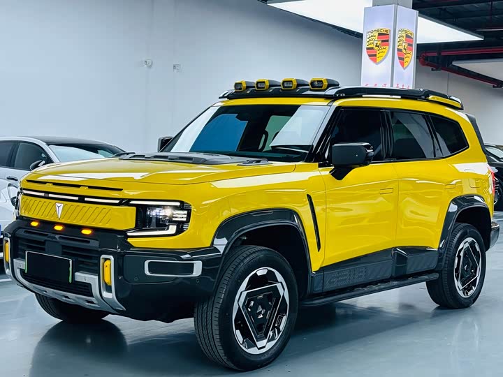 Фото 1 - Changan Deepal G318