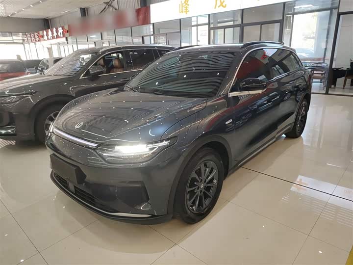 Фото 2 - Leapmotor C11