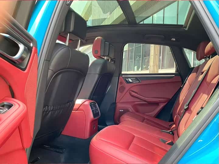 Фото 7 - Porsche Macan