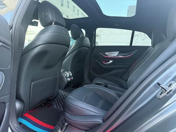 Фото 5 - Mercedes-Benz AMG GT