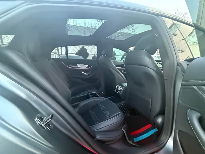 Фото 7 - Mercedes-Benz AMG GT