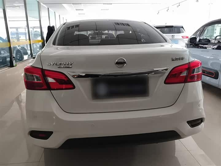 Фото 6 - Nissan Sylphy