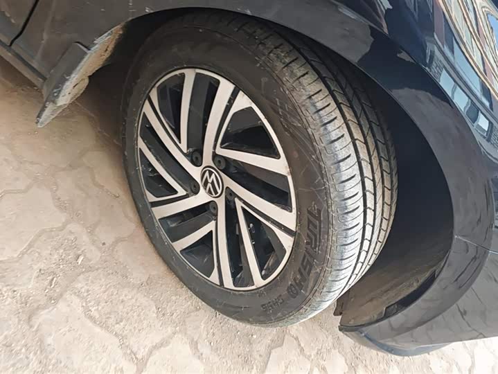 Фото 6 - Volkswagen Lavida