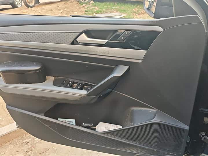 Фото 7 - Volkswagen Lavida