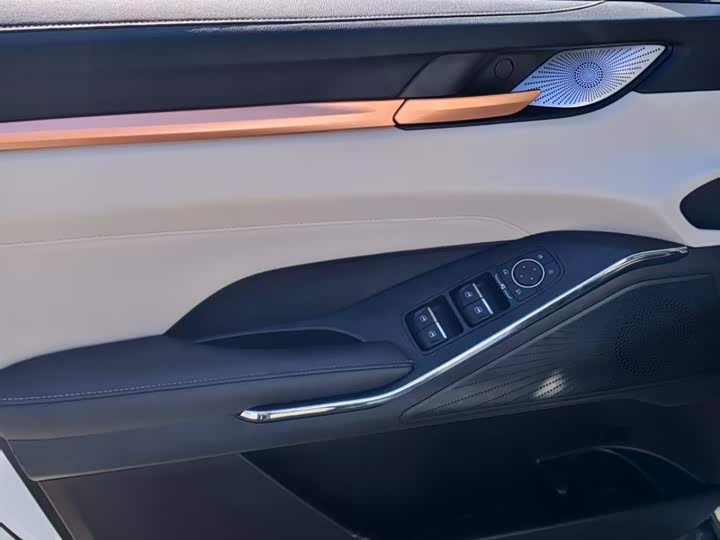 Фото 6 - Haval H6