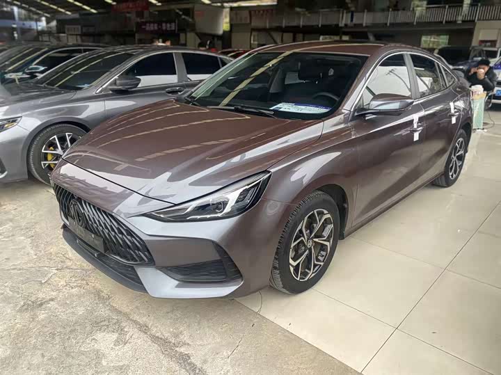 Фото 1 - MG Motor 5