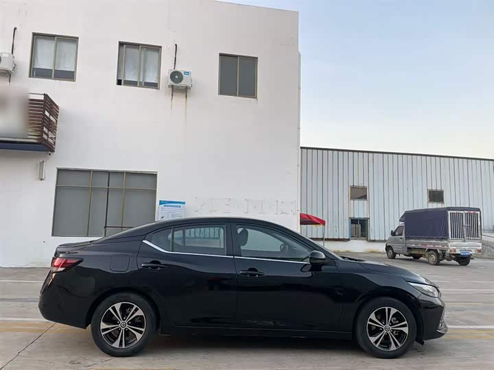 Фото 6 - Nissan Sylphy