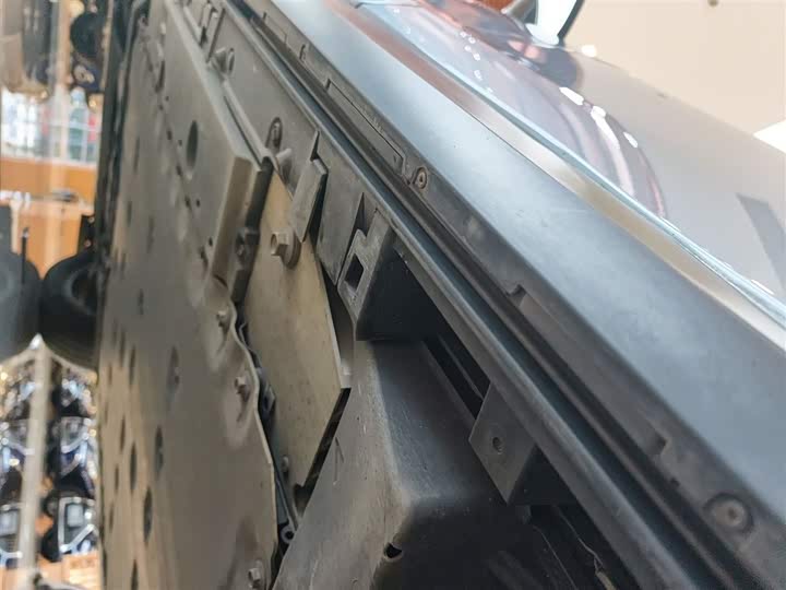 Фото 6 - Lexus RZ