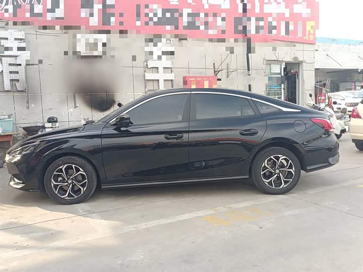 Фото 5 - MG Motor 5