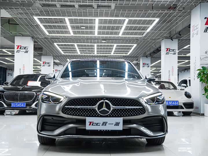 Фото 2 - Mercedes-Benz C-Class