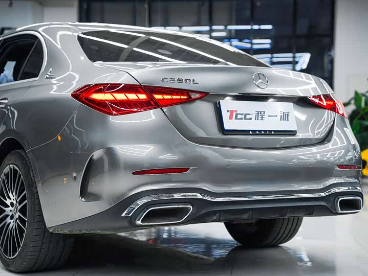 Фото 9 - Mercedes-Benz C-Class