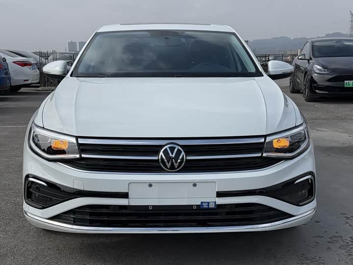 Фото 2 - Volkswagen Bora