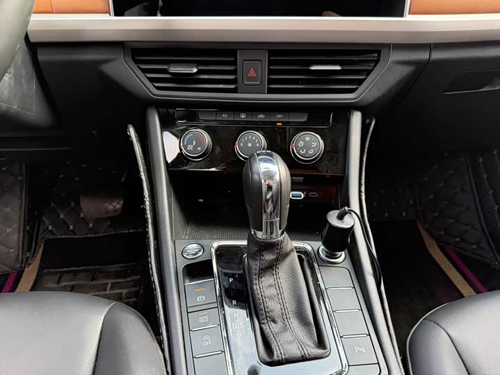 Фото 9 - Volkswagen Bora