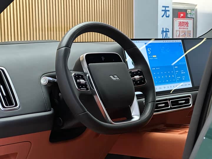 Фото 8 - LiXiang L9