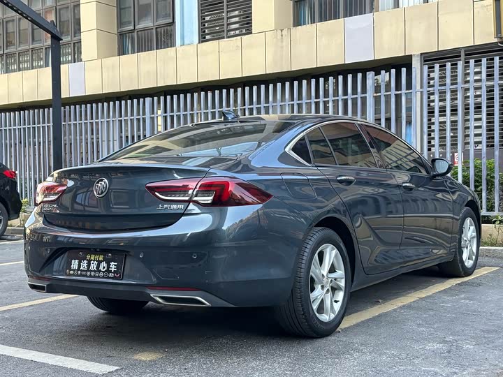 Фото 4 - Buick Regal